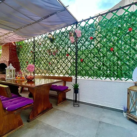 Vakantiehuis Nola H *